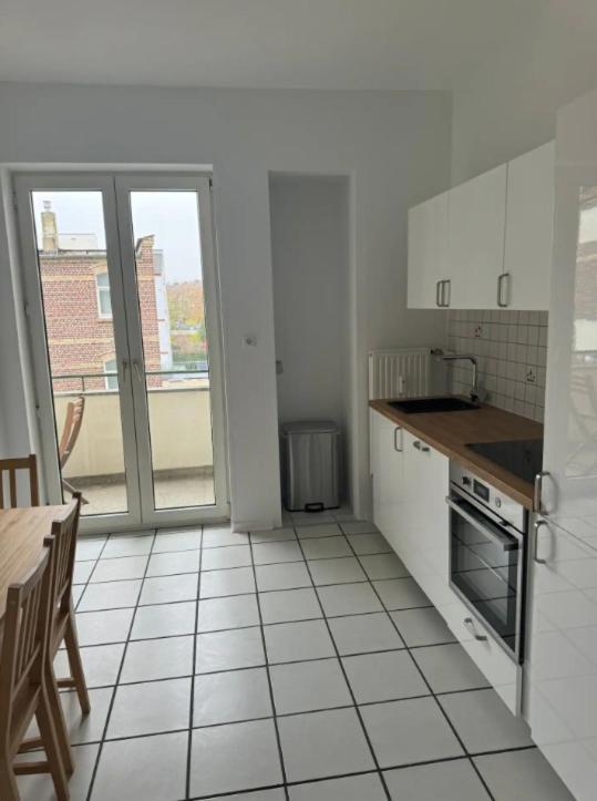 4 Bedroom In Fancy Oberkassel *