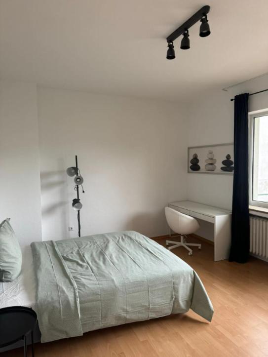 4 Bedroom In Fancy Oberkassel Düsseldorf