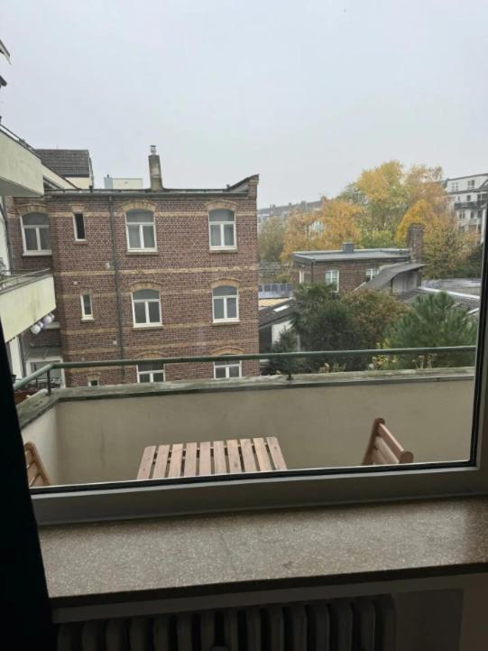 4 Bedroom In Fancy Oberkassel Apartamento *