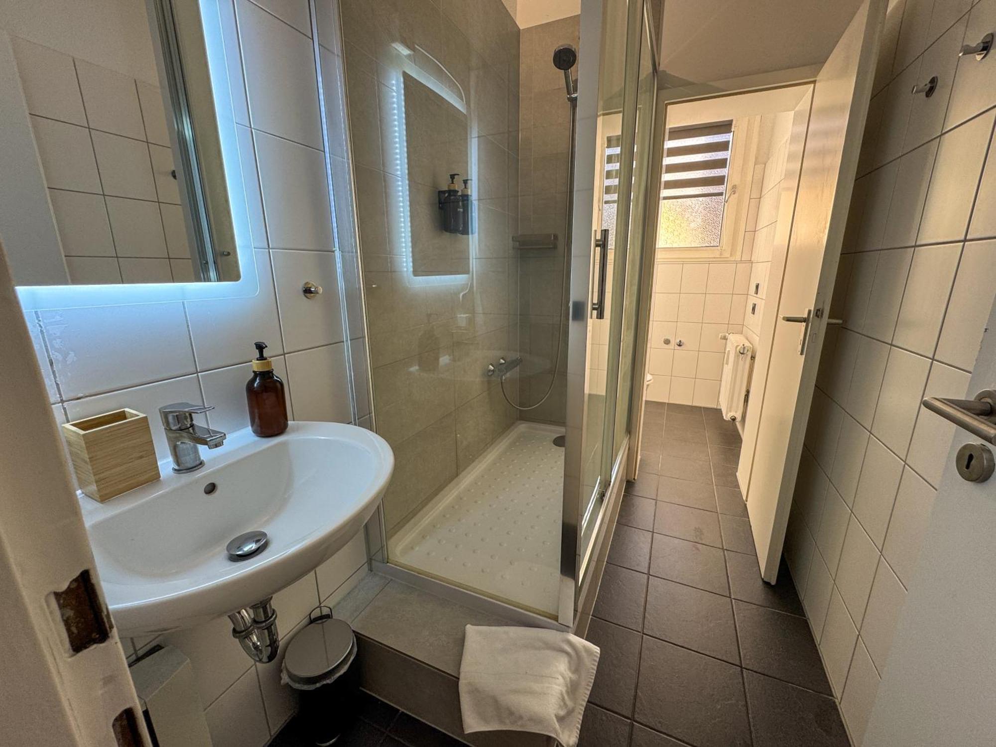 Apartment Duesseltal Messe 100qm
