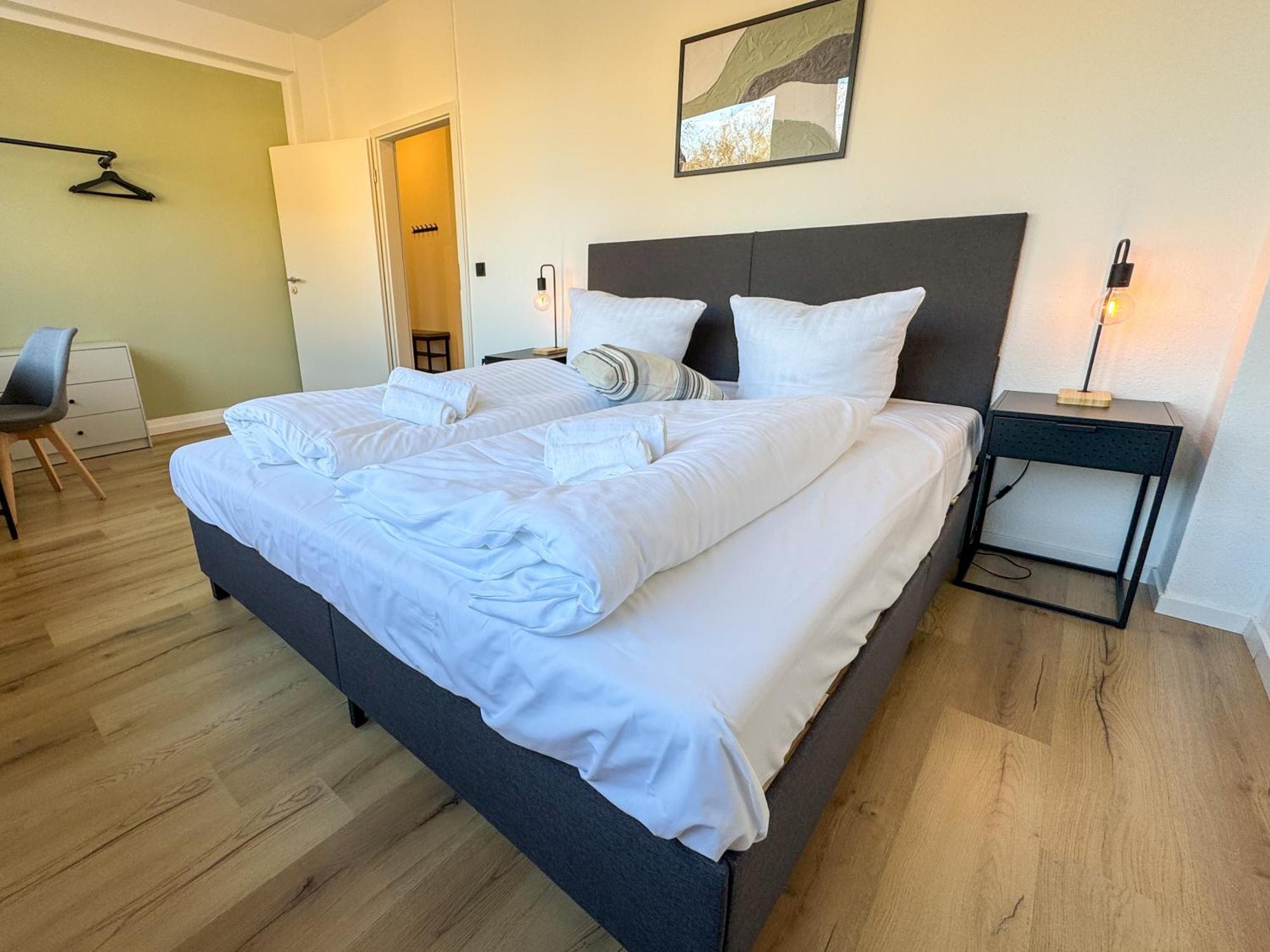 Duesseltal Messe 100qm Apartment *