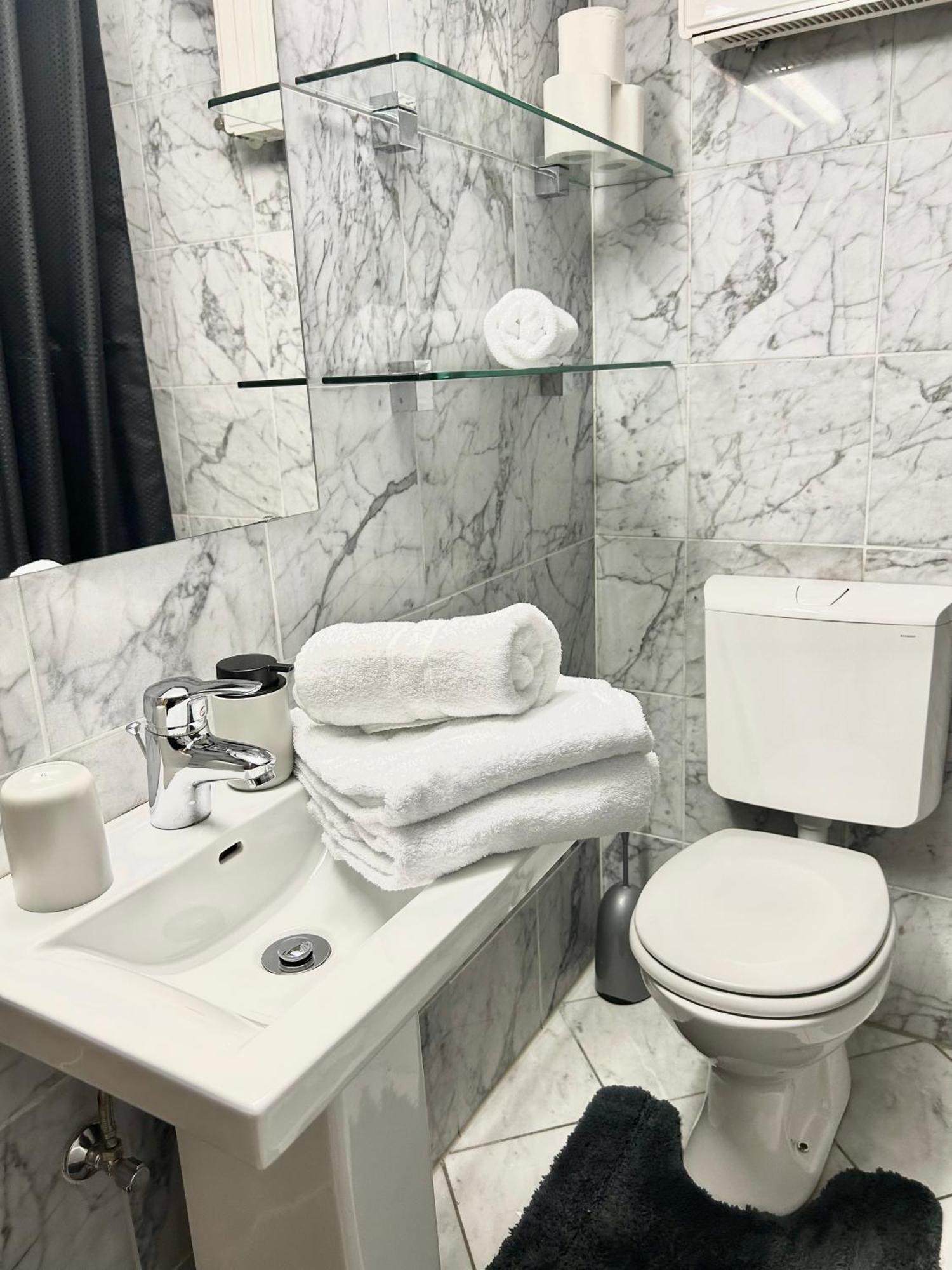 Hotel The Soho Altstadt Self Check In