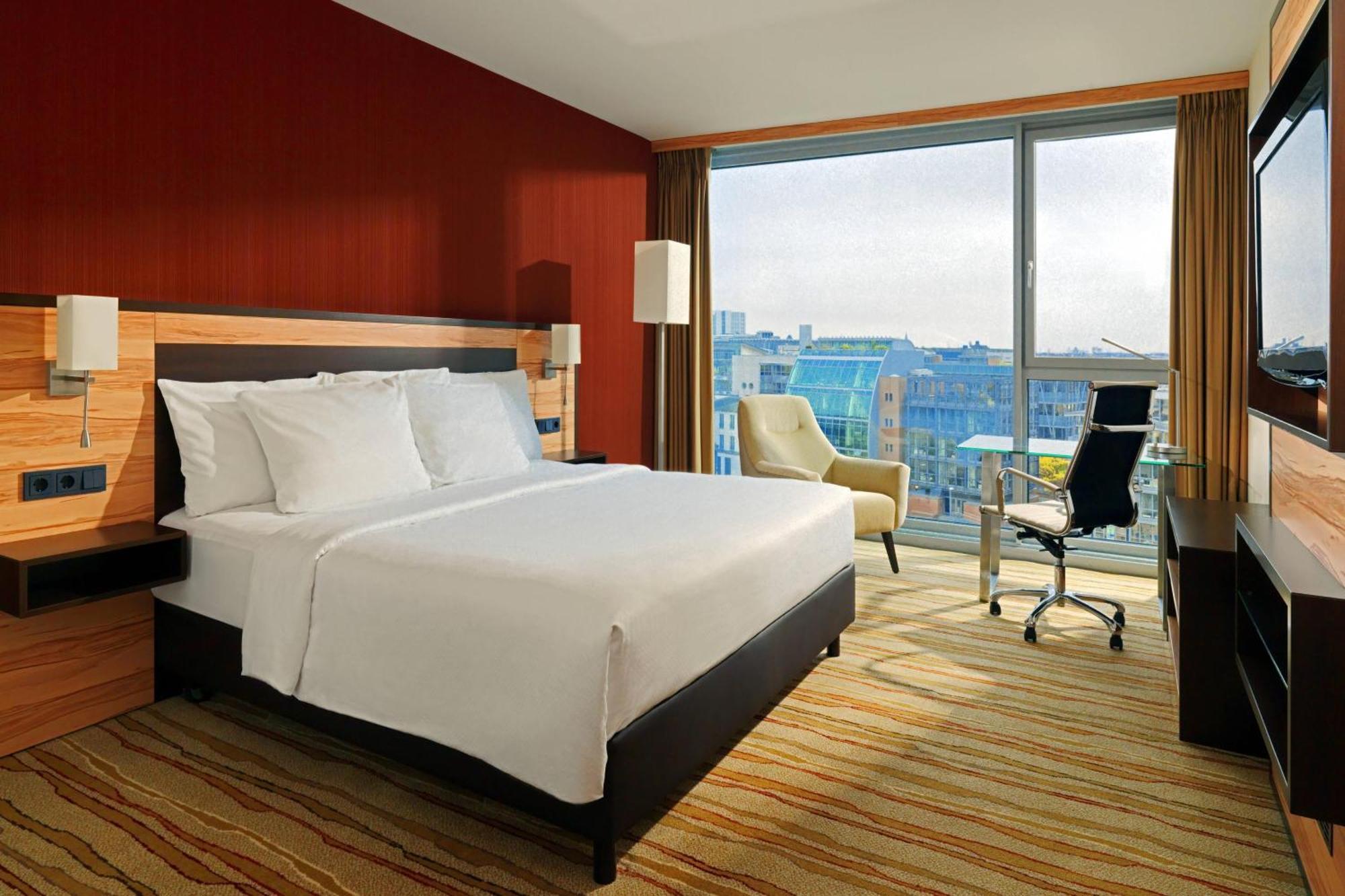 Courtyard By Marriott Hafen Hotel 4*