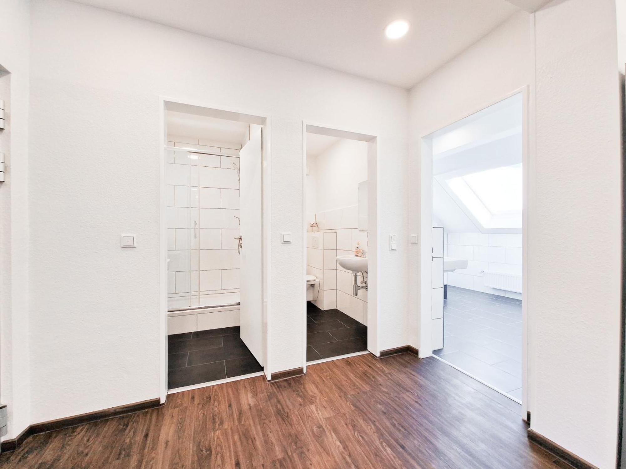 Raj Living - Center With 5 - 10 Min Messe Dus Apartment *