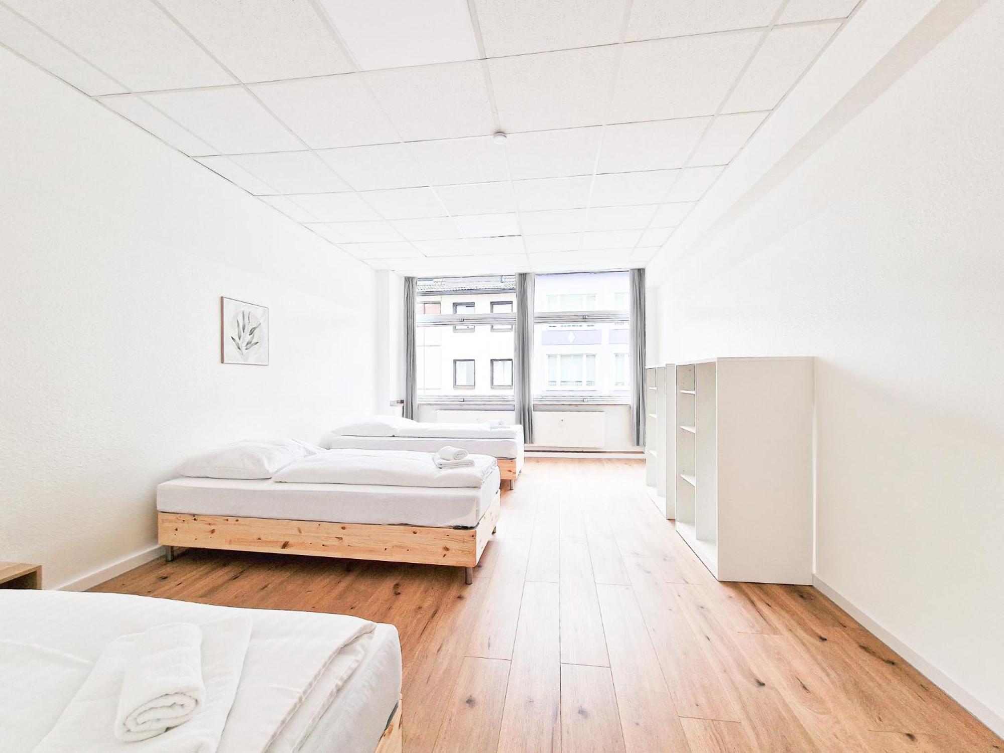 Apartment Raj Living - Center With 5 - 10 Min Messe Dus Dusseldorf