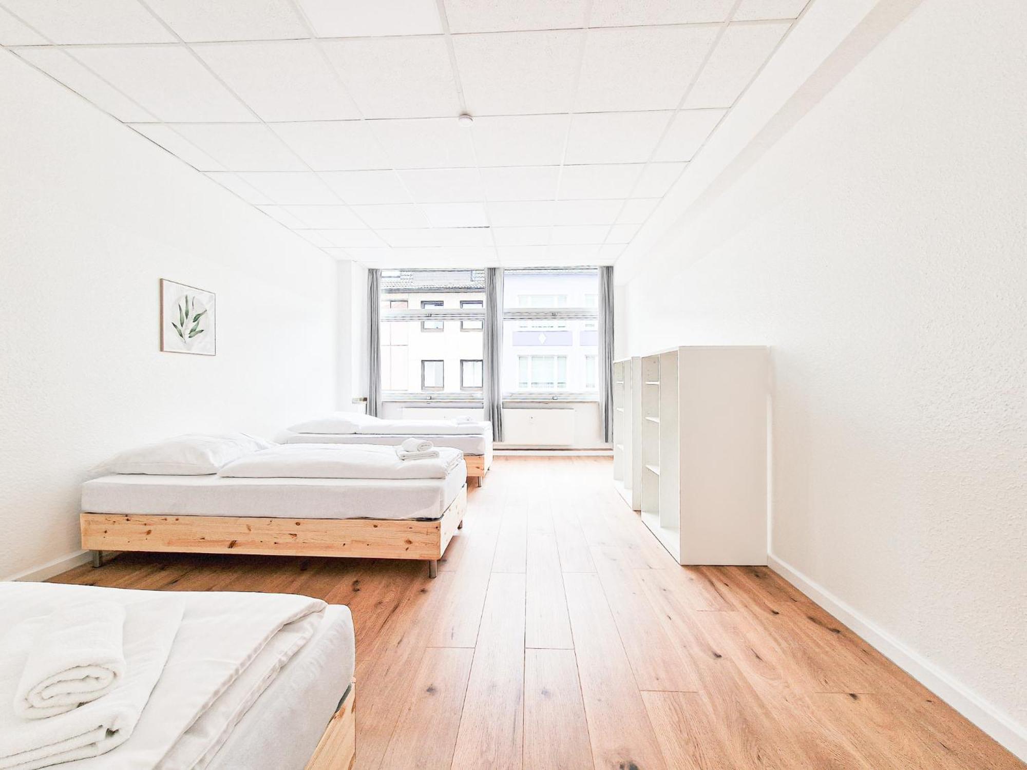 Apartment Raj Living - Center With 5 - 10 Min Messe Dus