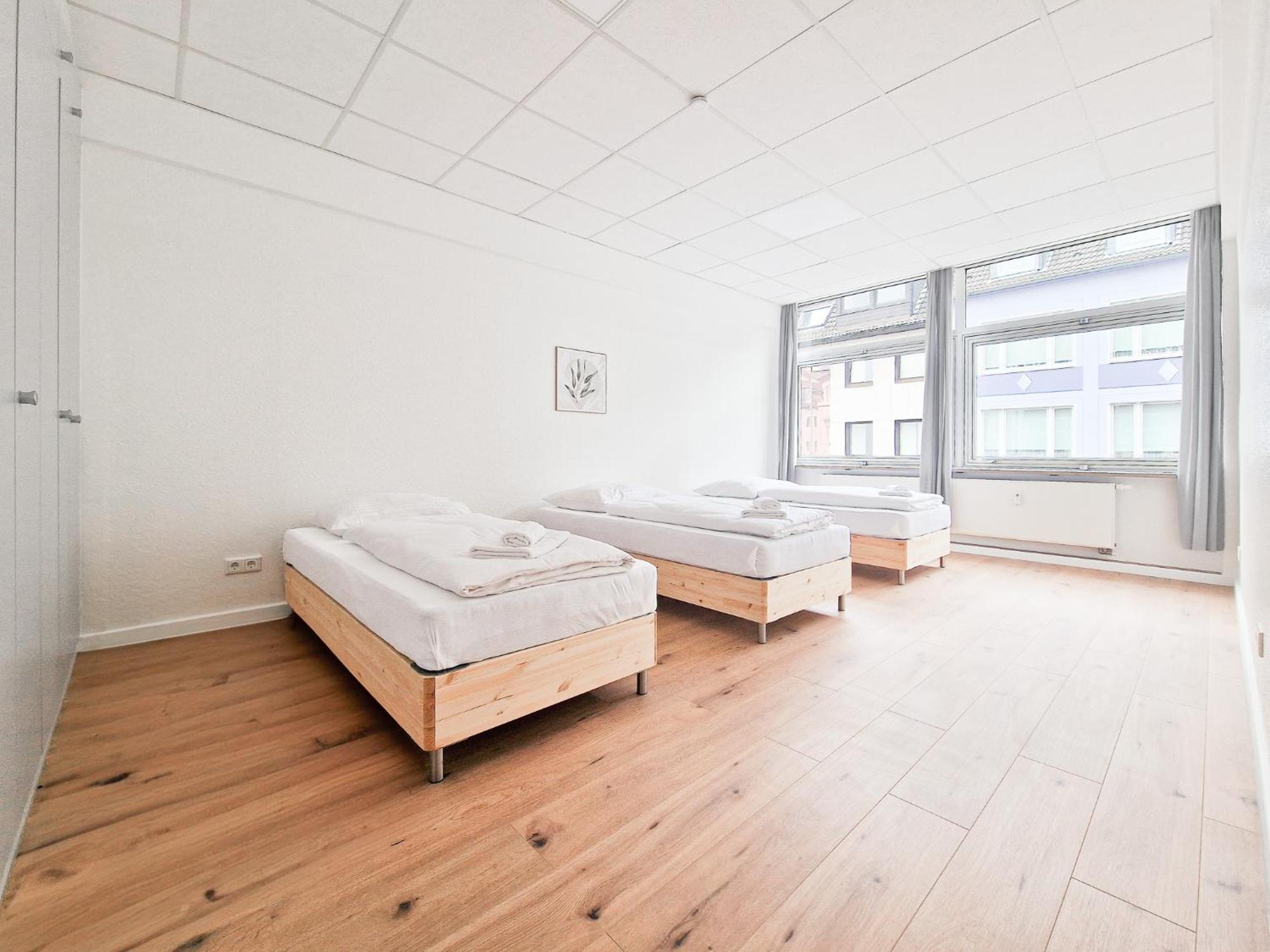 Apartment Raj Living - Center With 5 - 10 Min Messe Dus Dusseldorf