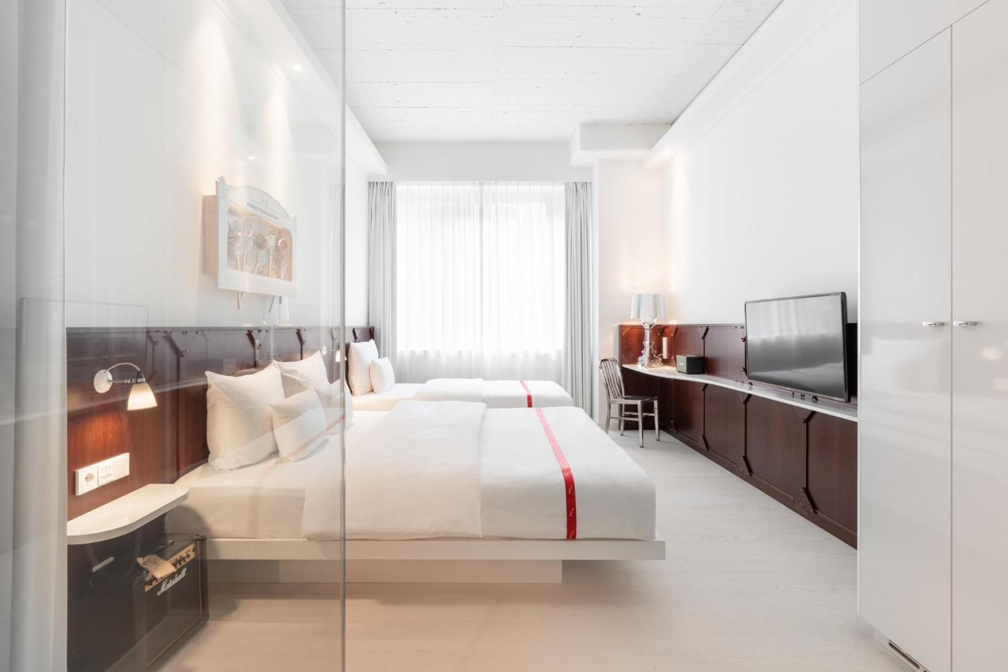 Ruby Leni Hotel 4*