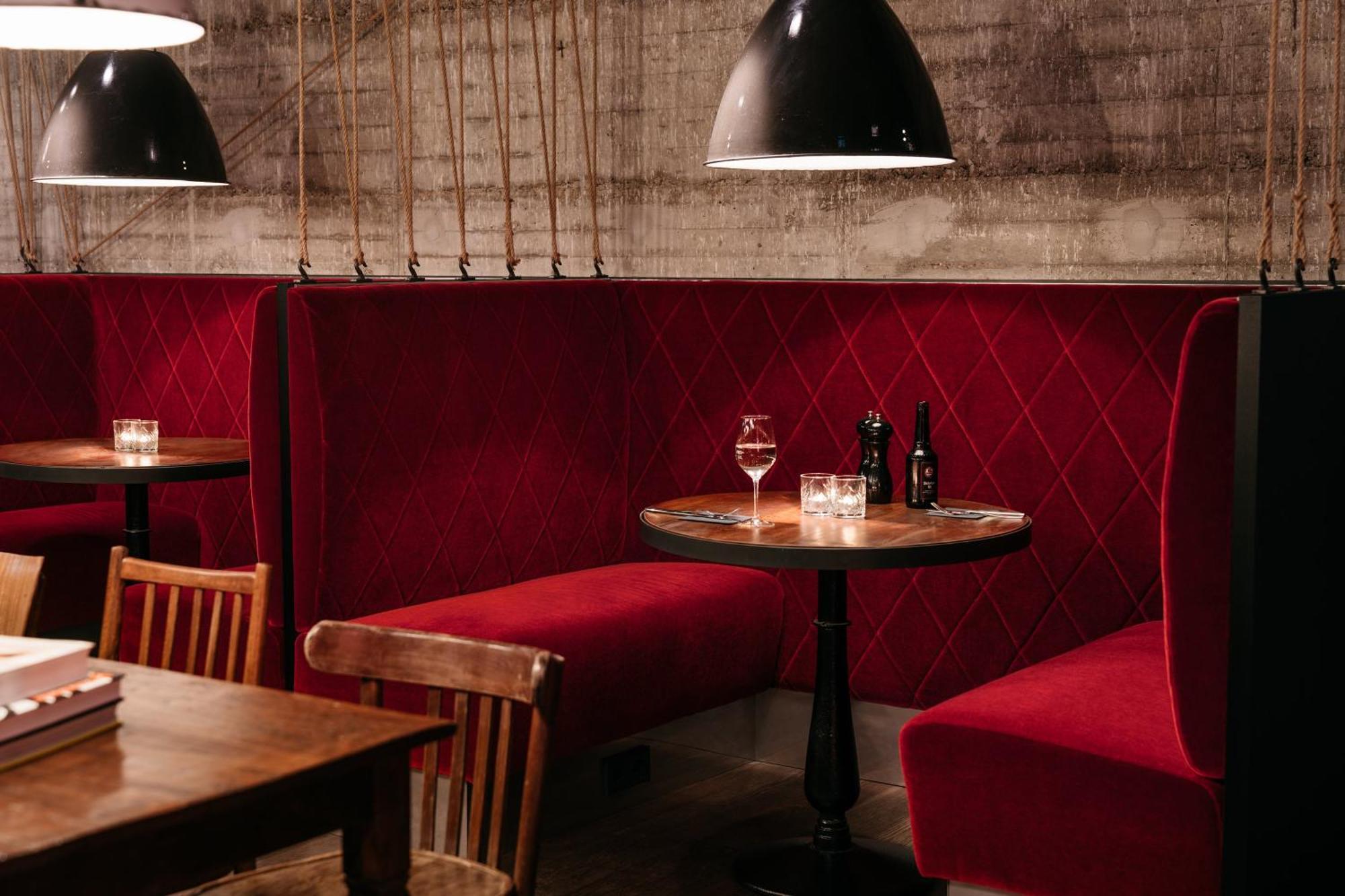 Ruby Leni 4* Düsseldorf