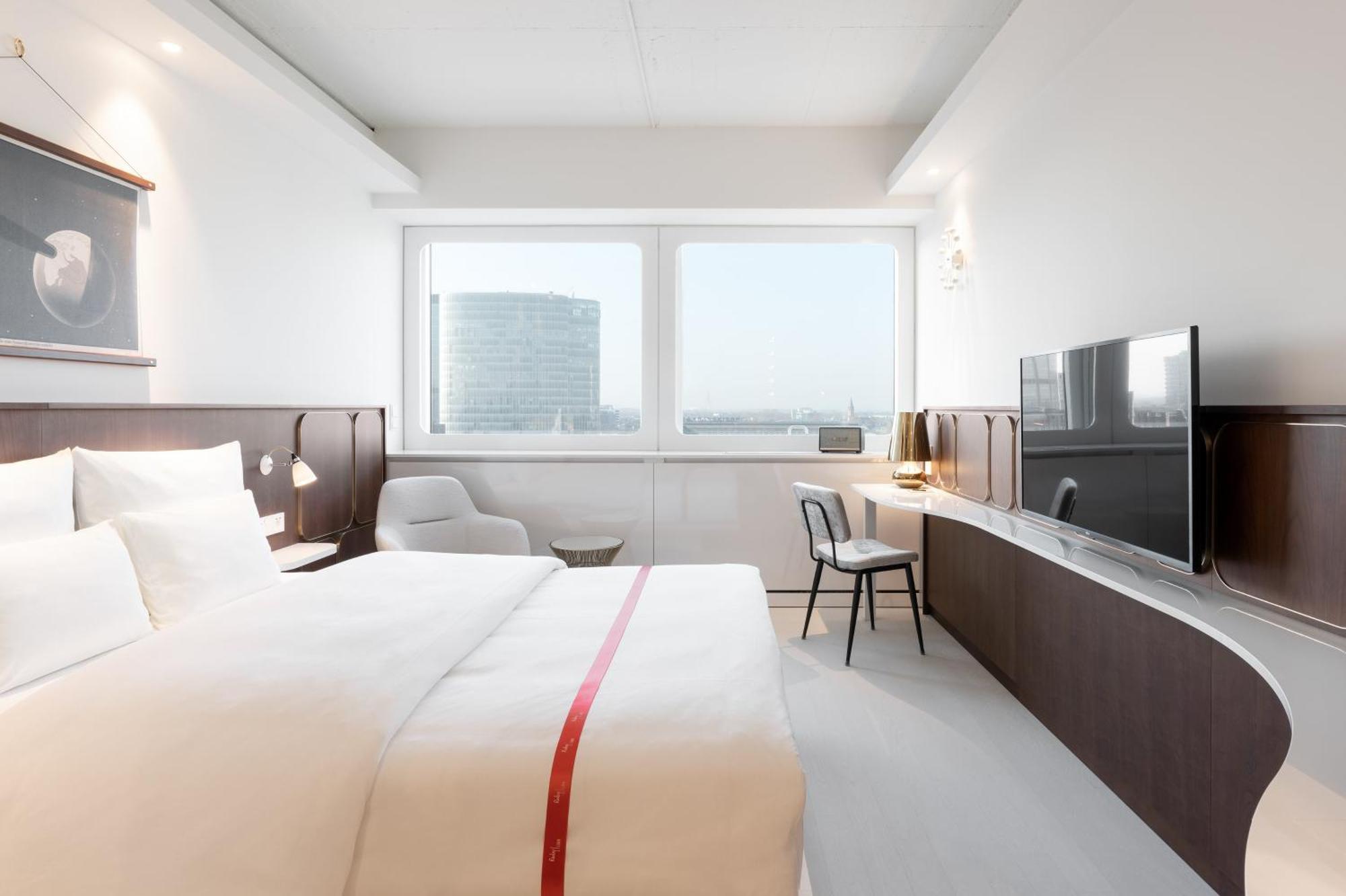 Hotel Ruby Luna 4*