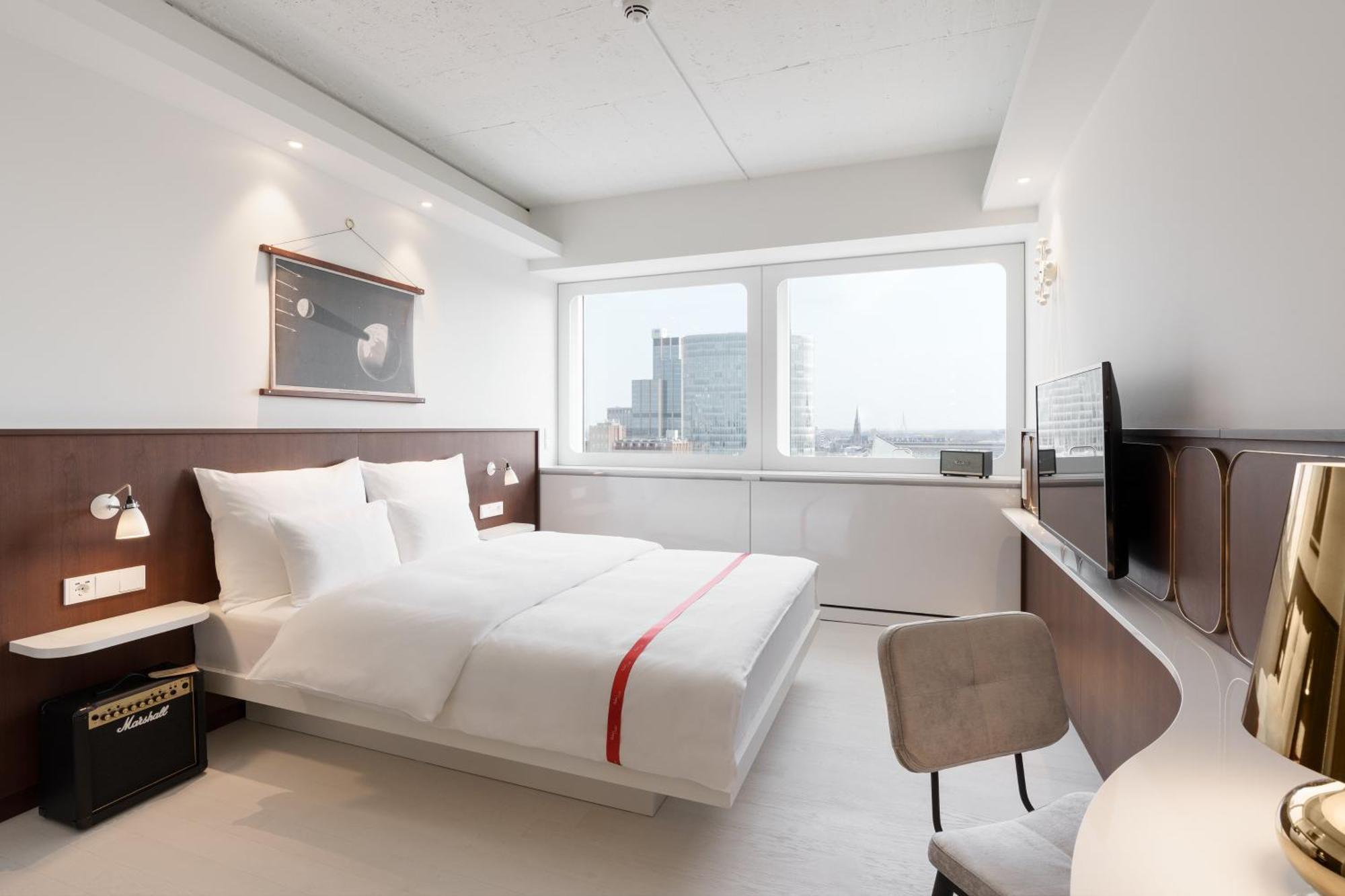 Hotel Ruby Luna 4*
