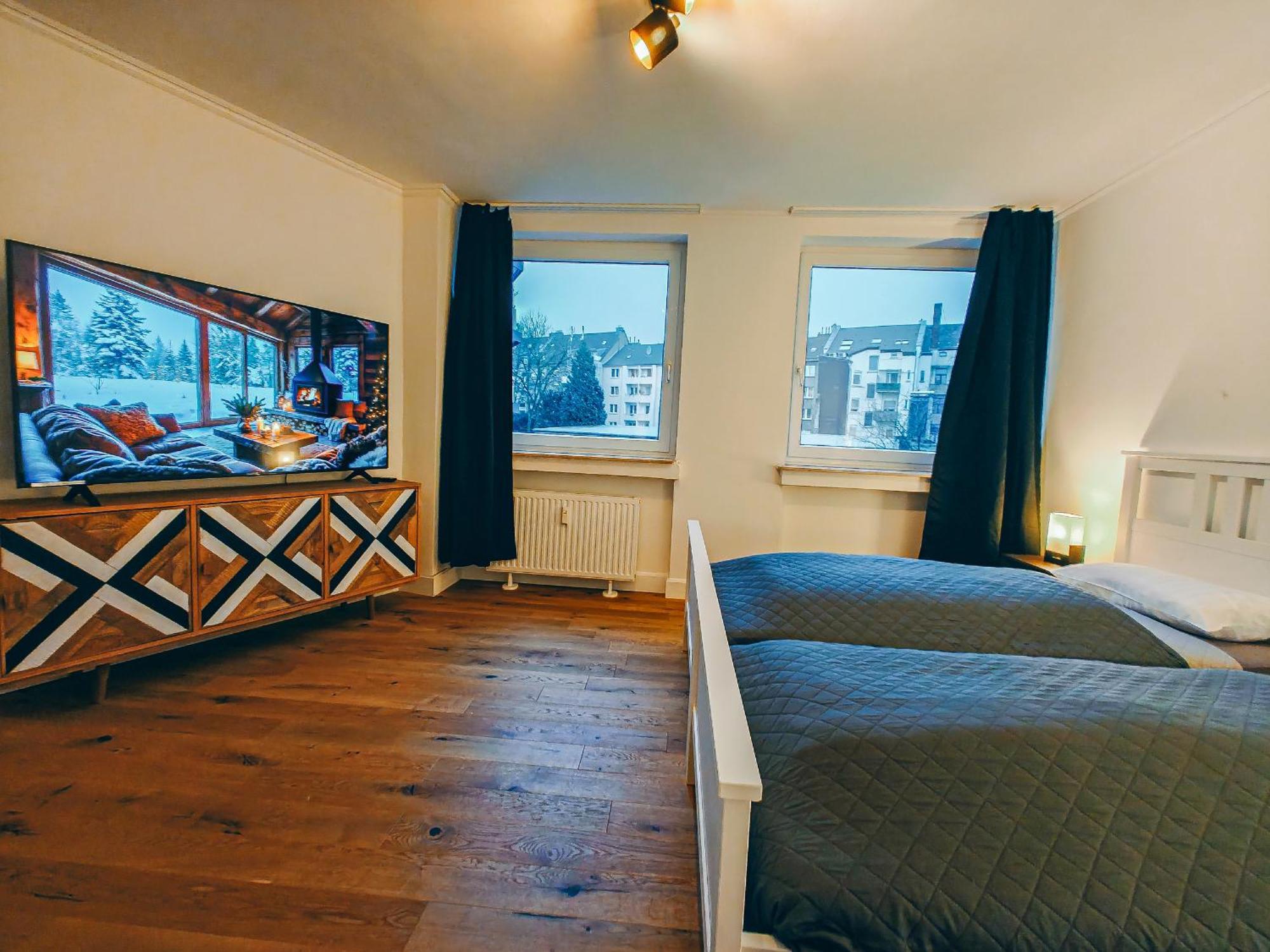 3 Downtown Bilk Apartment