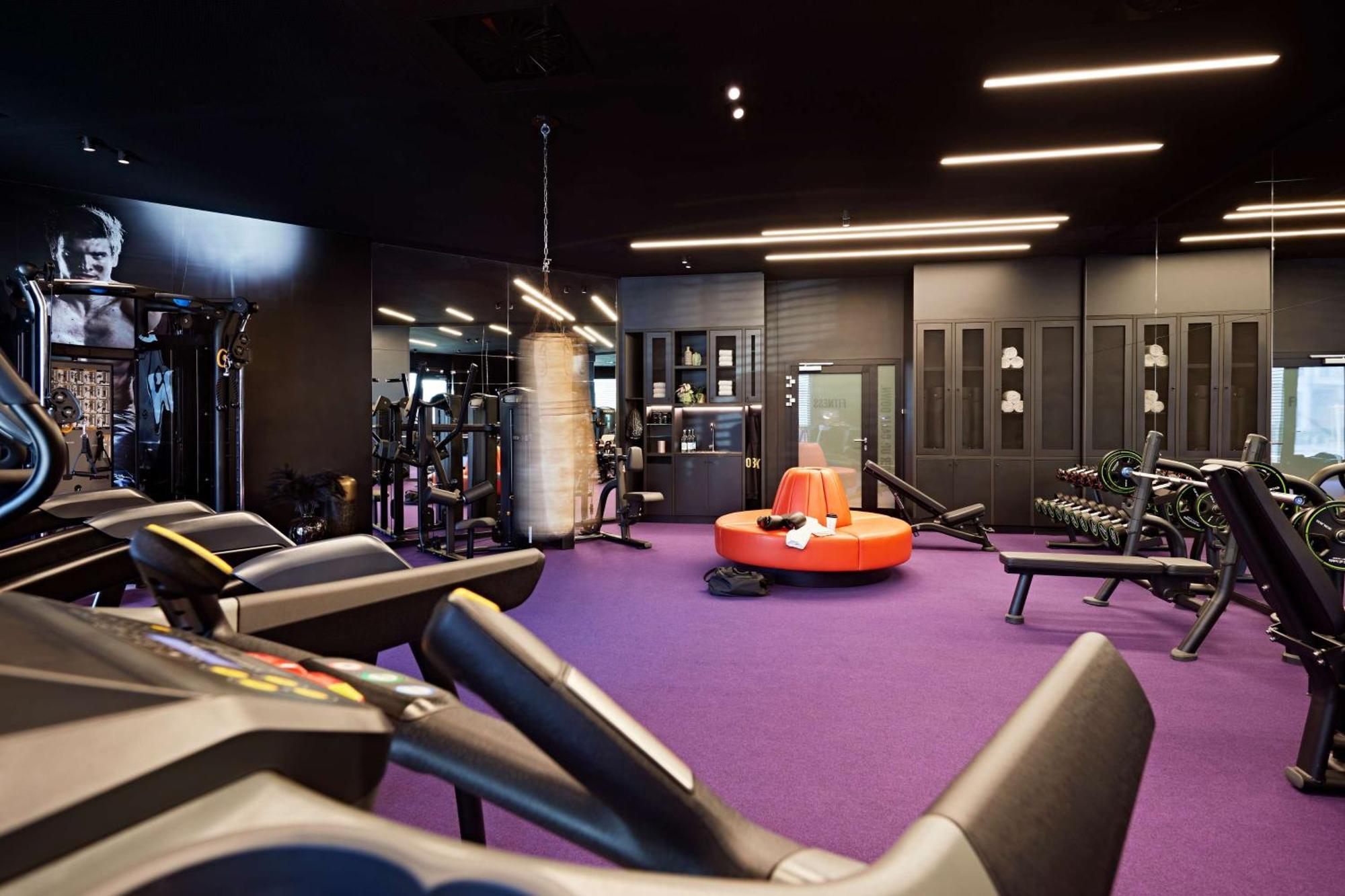 Hotel Me And Oberkassel, By Hyatt 4*