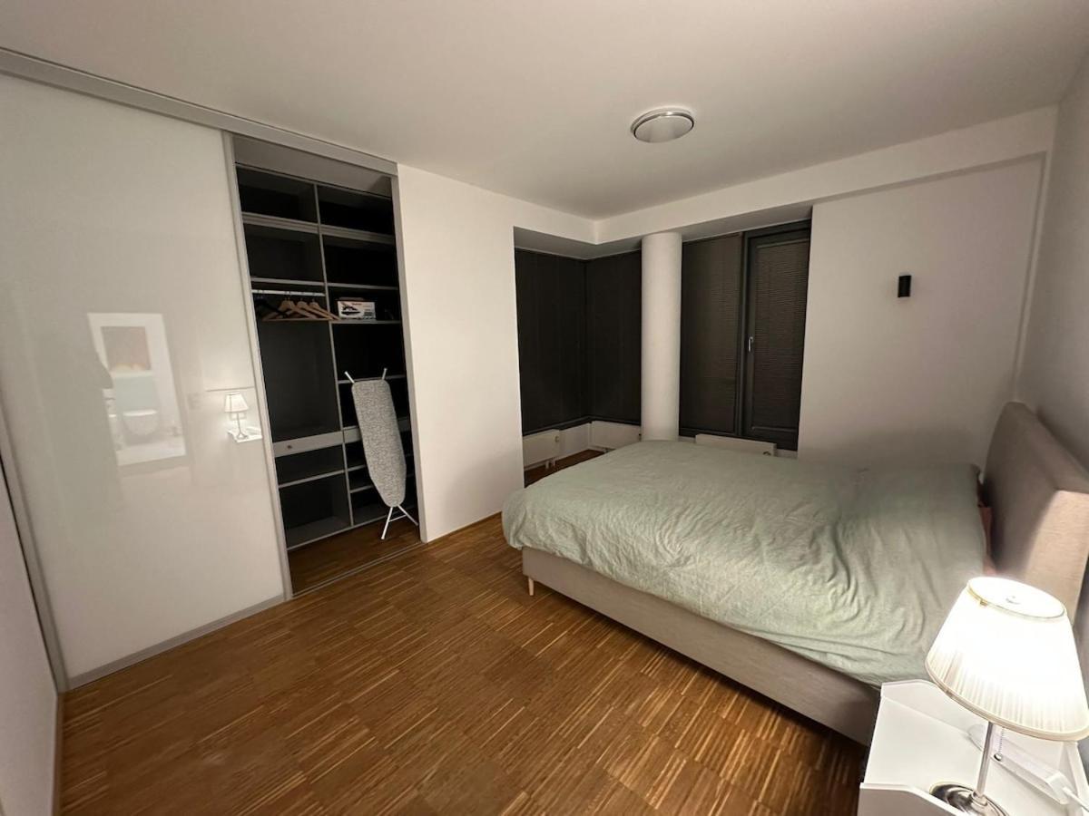 Flat Unterbilk, Free Parking *