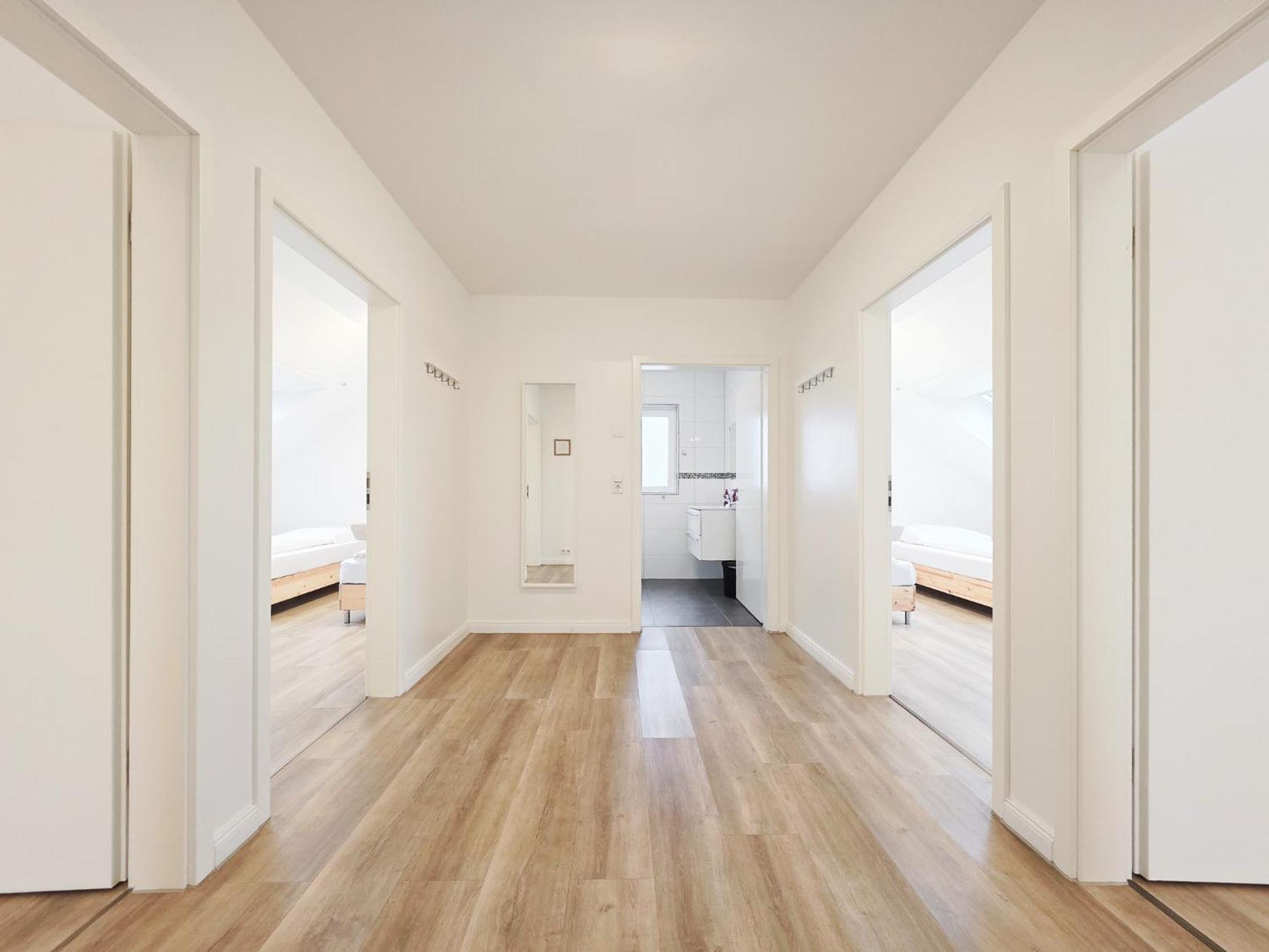 Raj Living - 6 Haus - Grosse Kueche - Garten - Parkplatz - 25min Messe Dus Apartment Düsseldorf