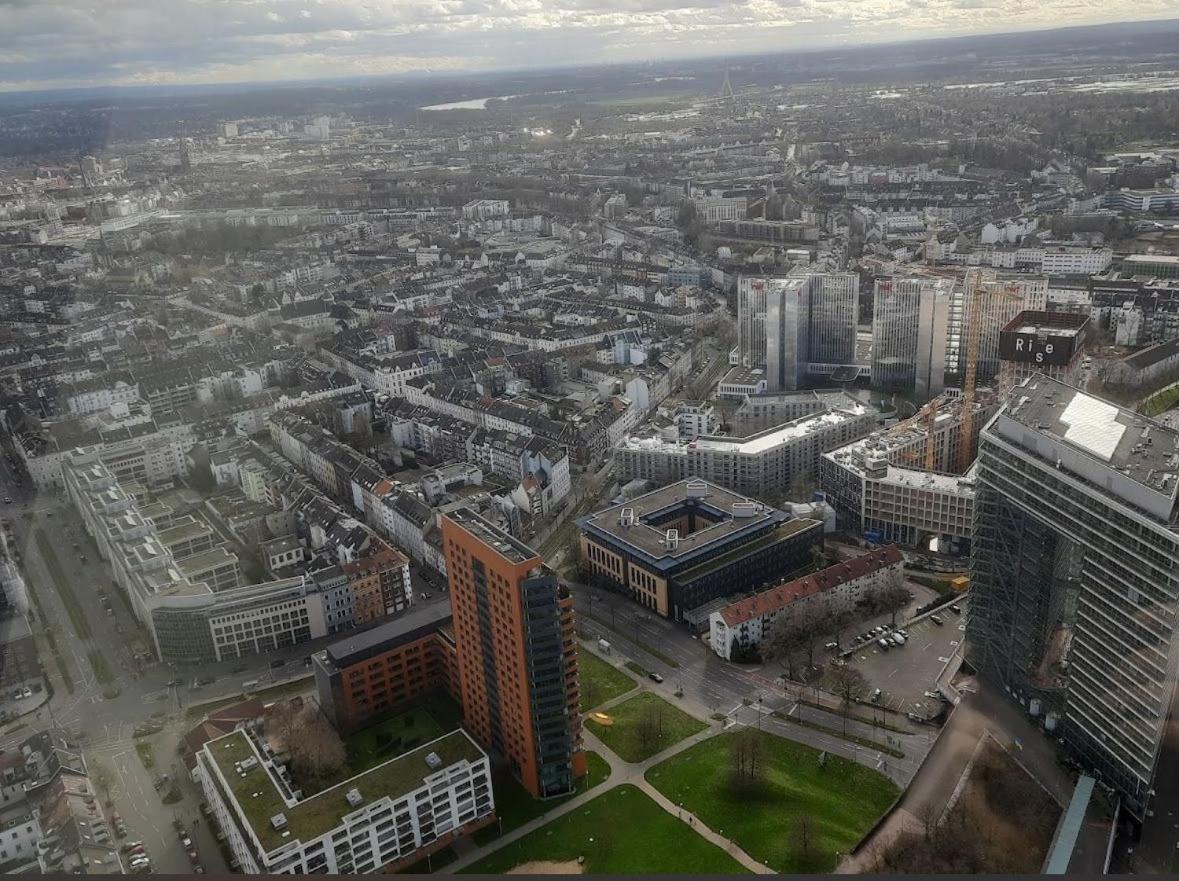 Flat Unterbilk, Free Parking Apartment