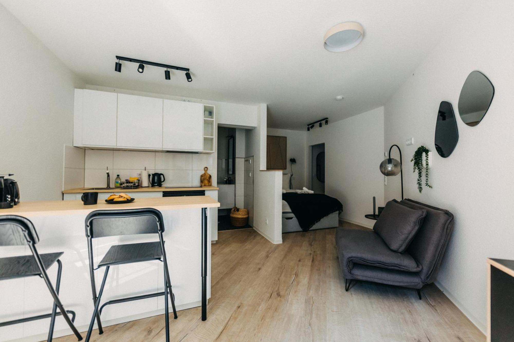 Bhh Living - Zentrale Lage, Ruhige Naechte, Perfekter Komfort Aparthotel Dusseldorf