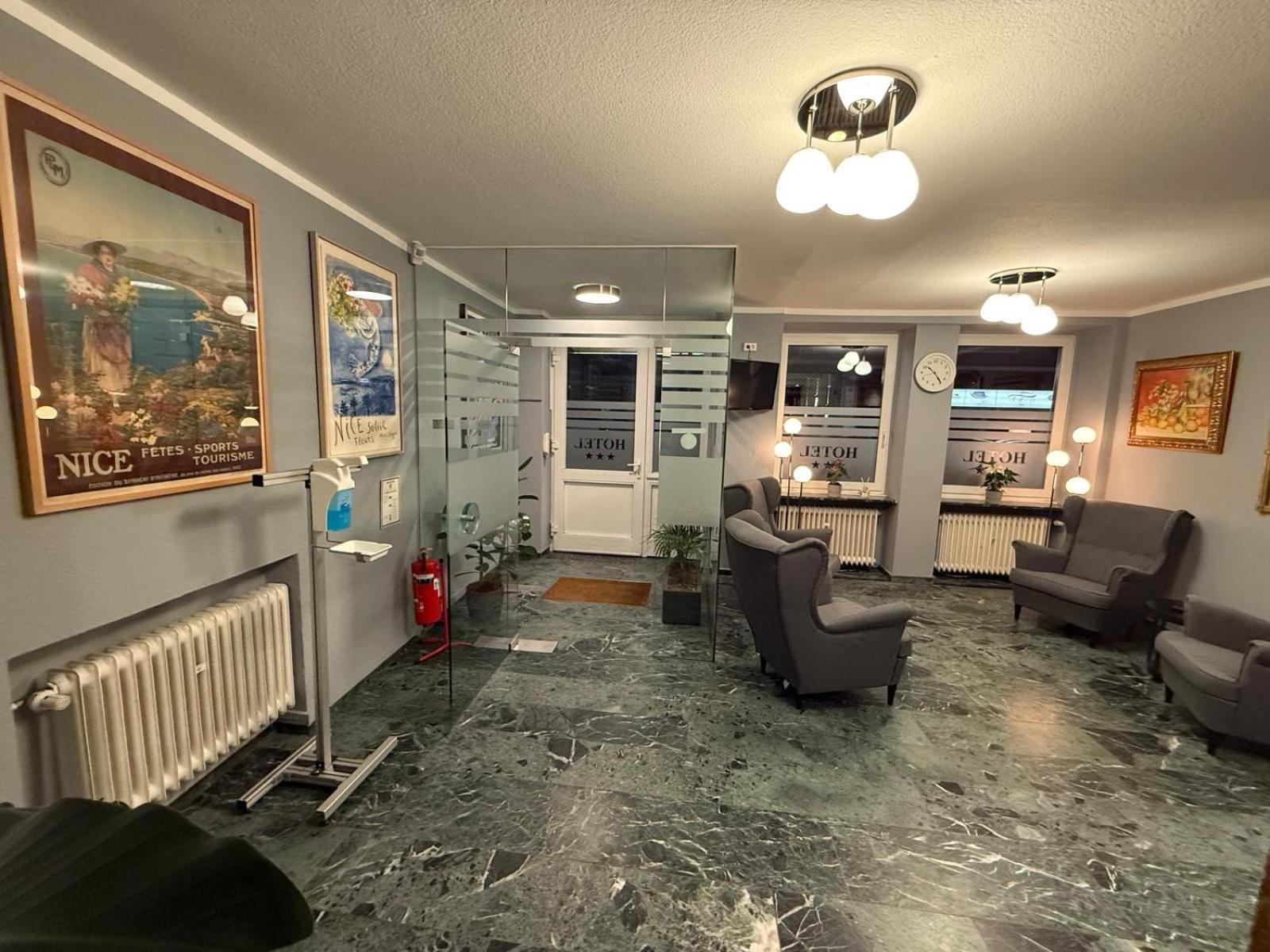 Paris 3* Düsseldorf