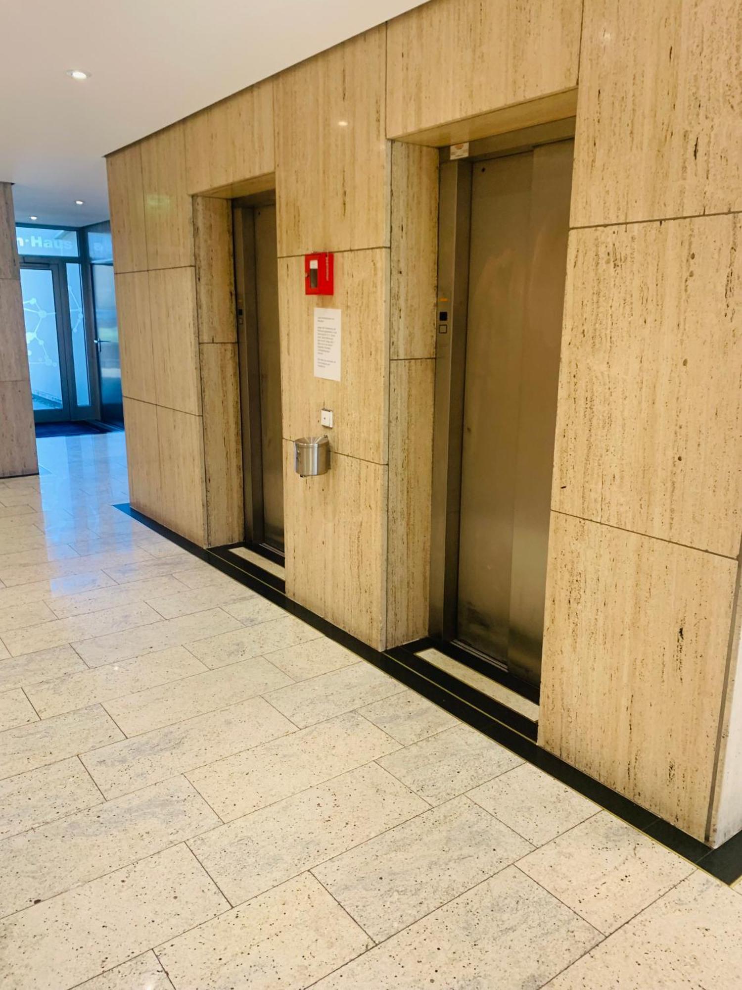 Business Messe & Wellness Apartment *