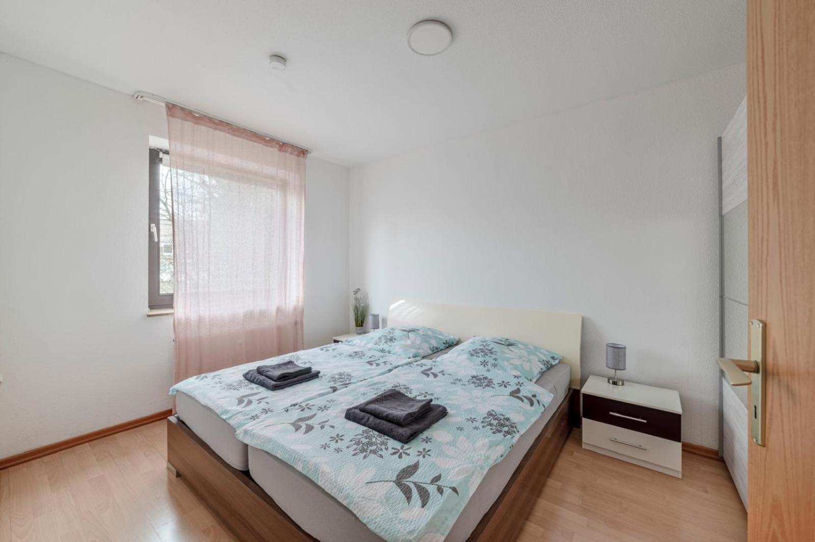 Apartment Schoene, Moeblierte Mit Balkon Und Tiefgarage