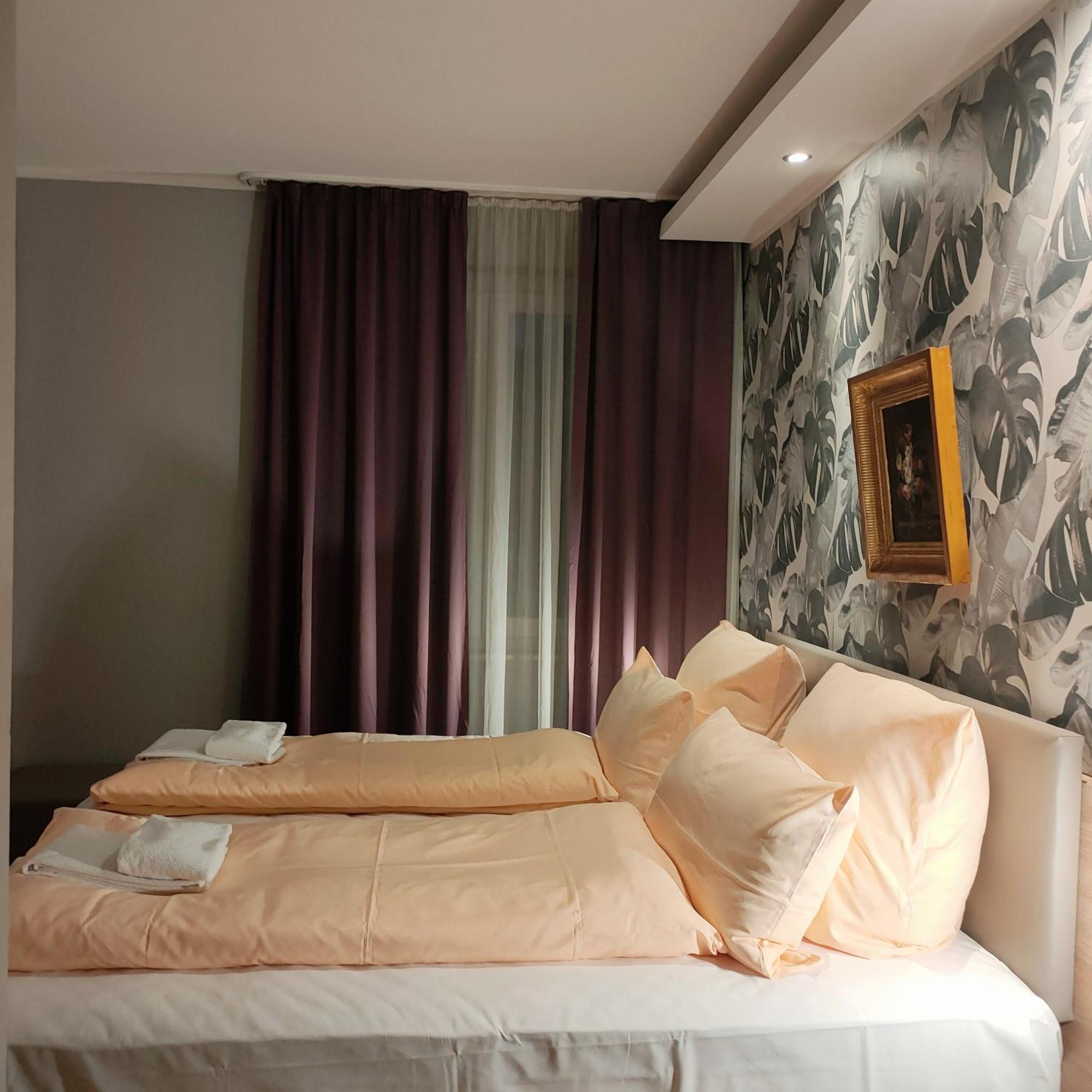 Residenz Hotel 3*