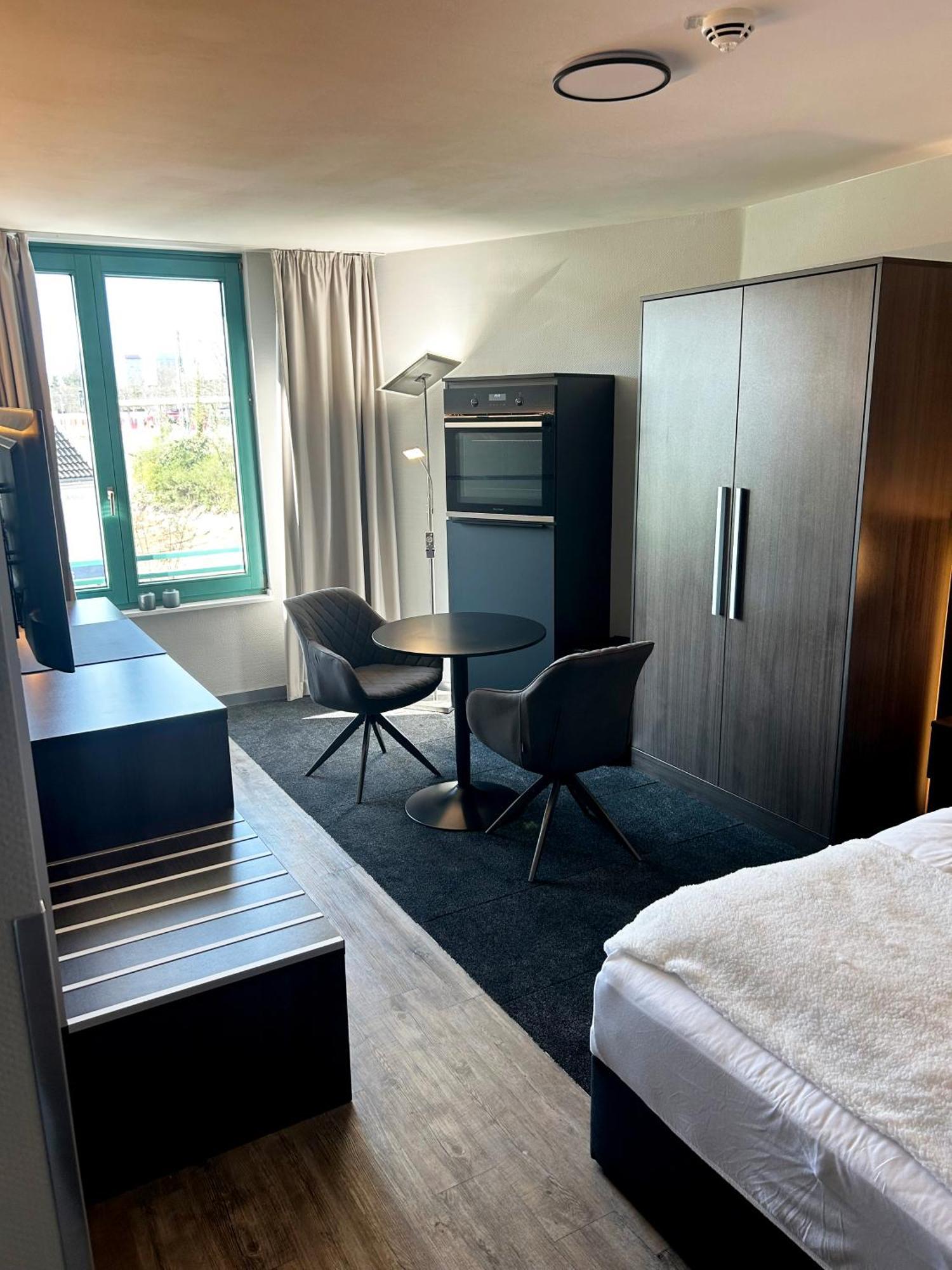 In Am Medienhafen Mit Kueche Apartment