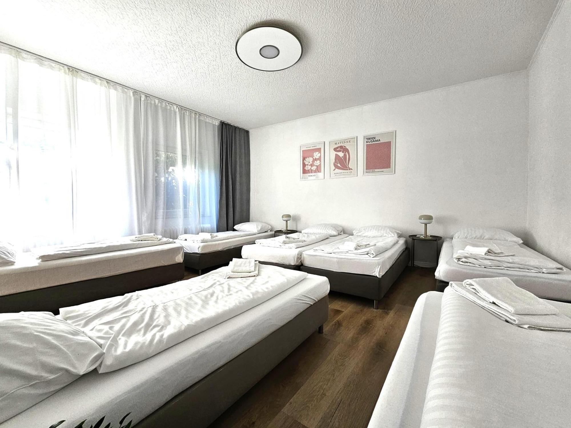 Spacious House Apartment Dusseldorf