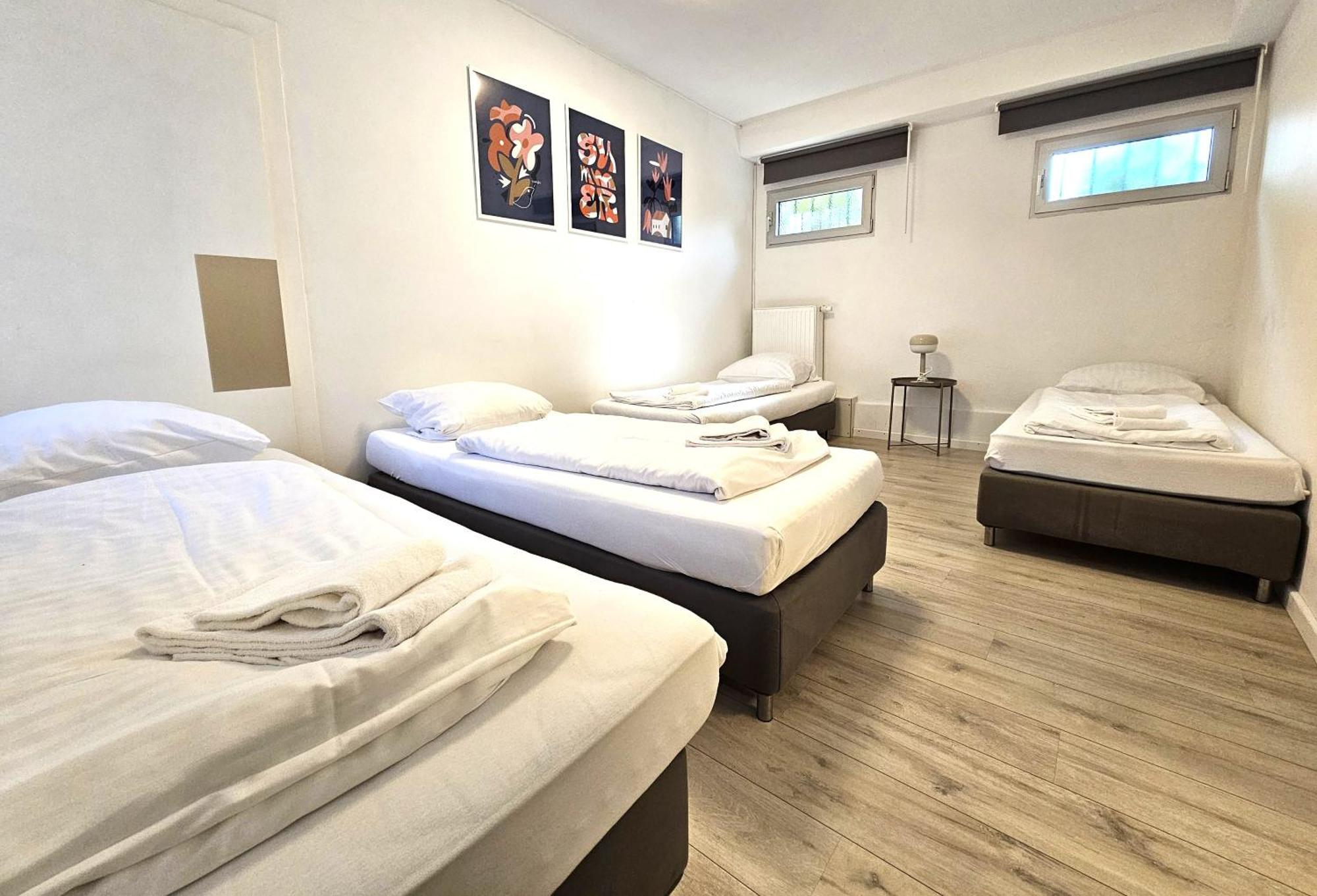 Apartment Spacious House *