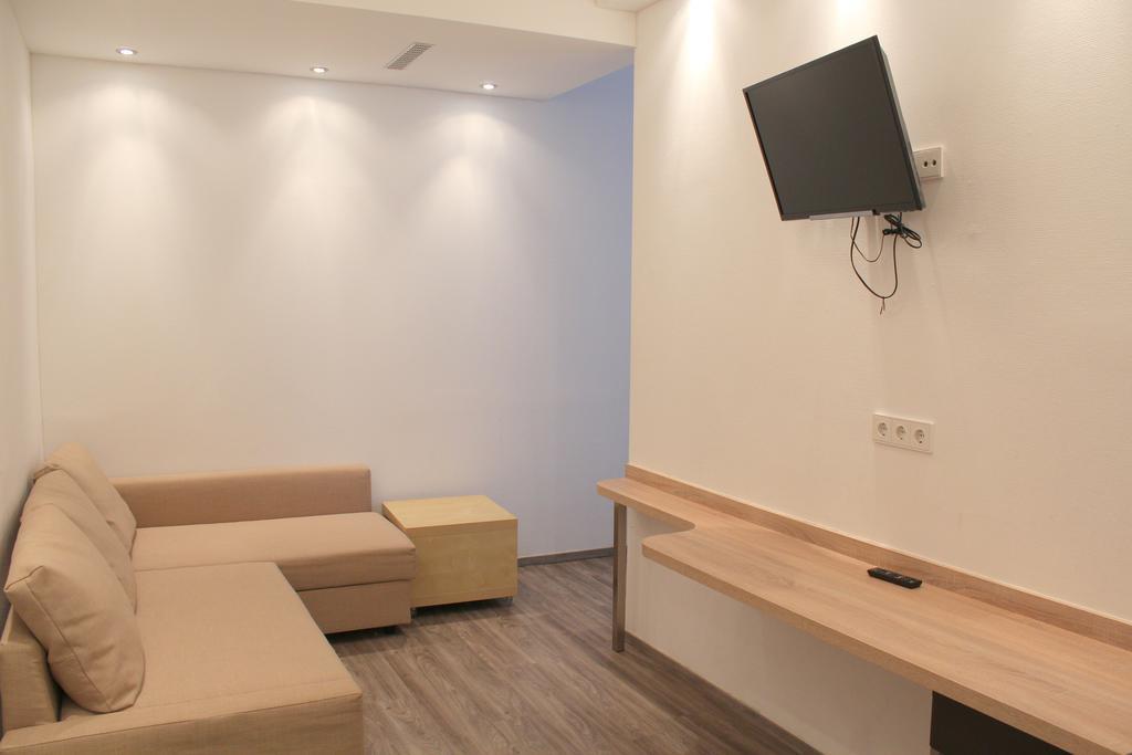 Metropol-rooms Hotel