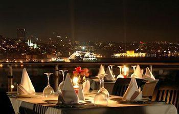 Hotel Rheinmetropole 3*