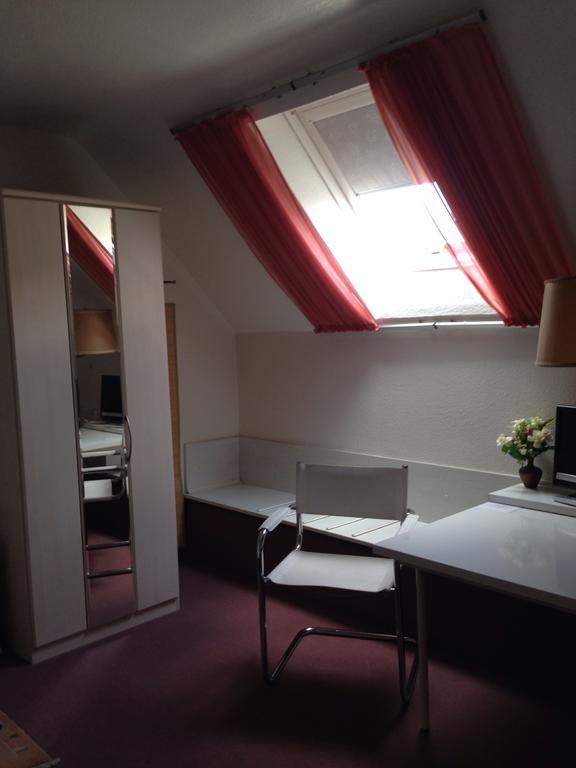 Airminis Guest house Dusseldorf