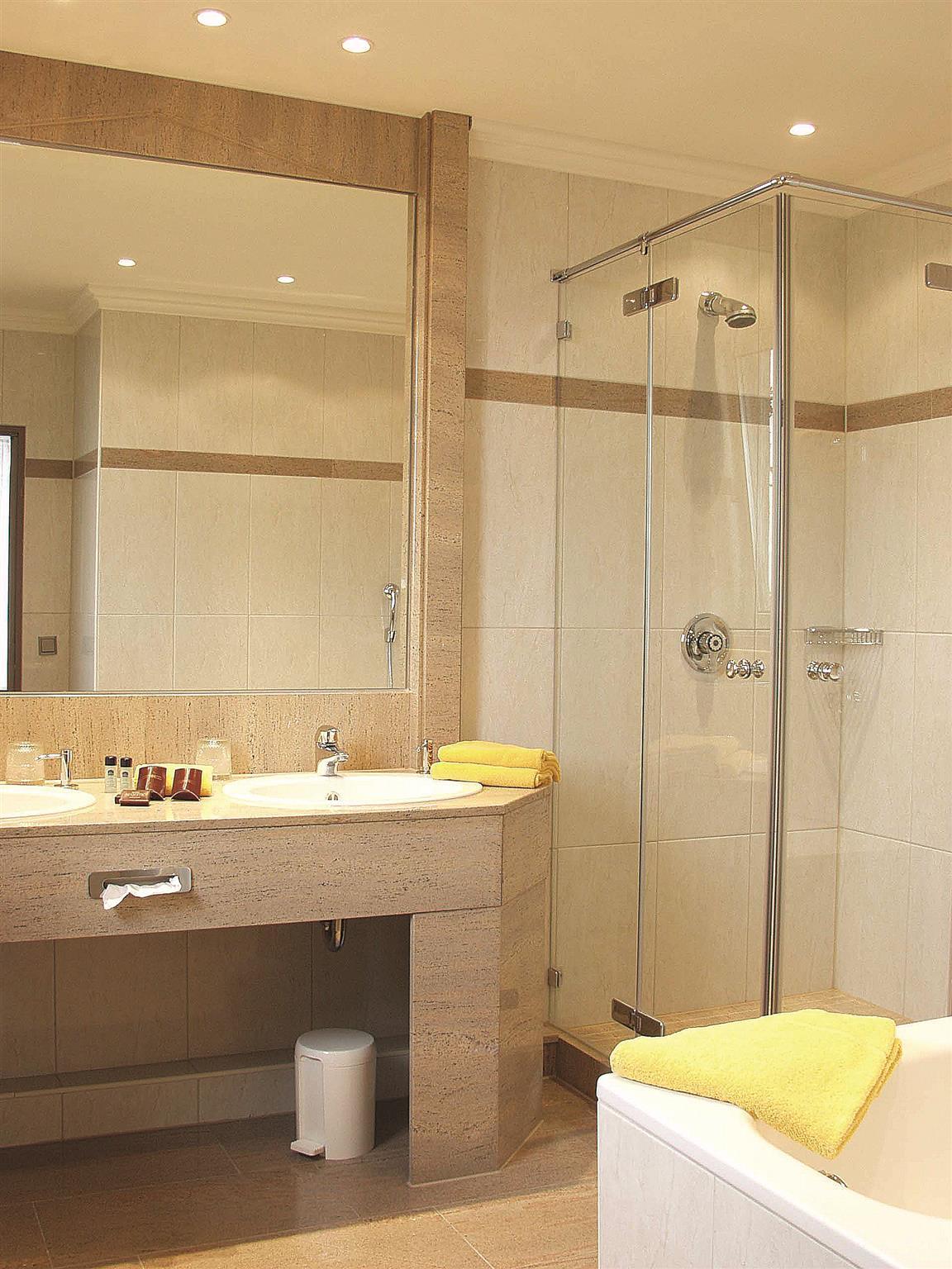 Hotel City By Tulip 4*