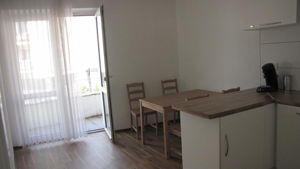 Messewohnung In Rath * Düsseldorf