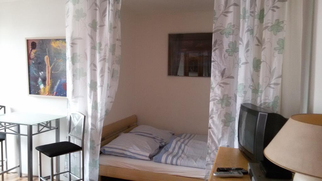 Apartment Easy-bedsit 1