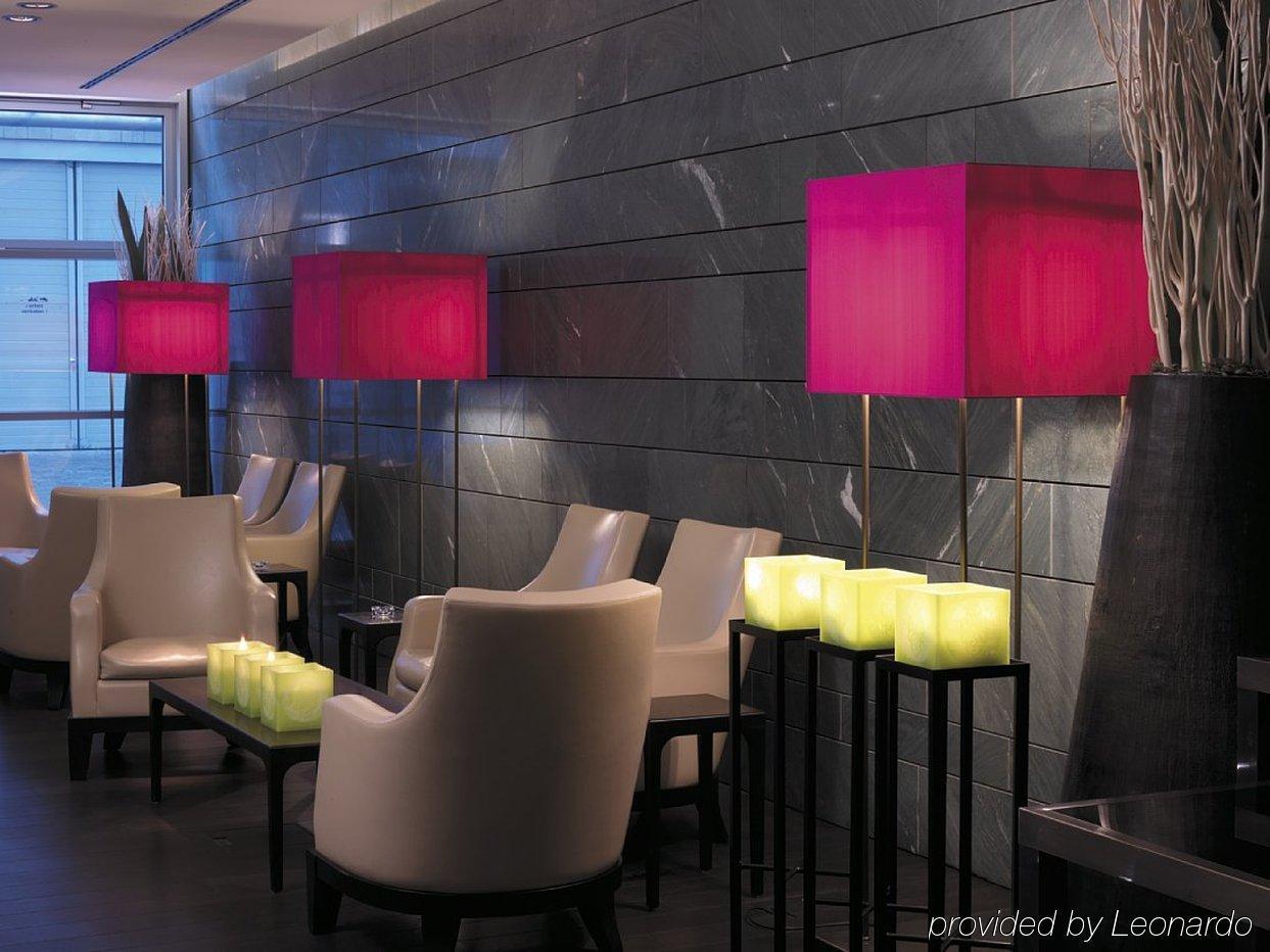 Radisson Blu Media Harbour Hotel, Dusseldorf