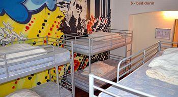Hostel Backpackers - Self Check-in Düsseldorf