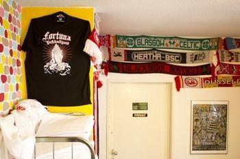 Hostel Backpackers - Self Check-in