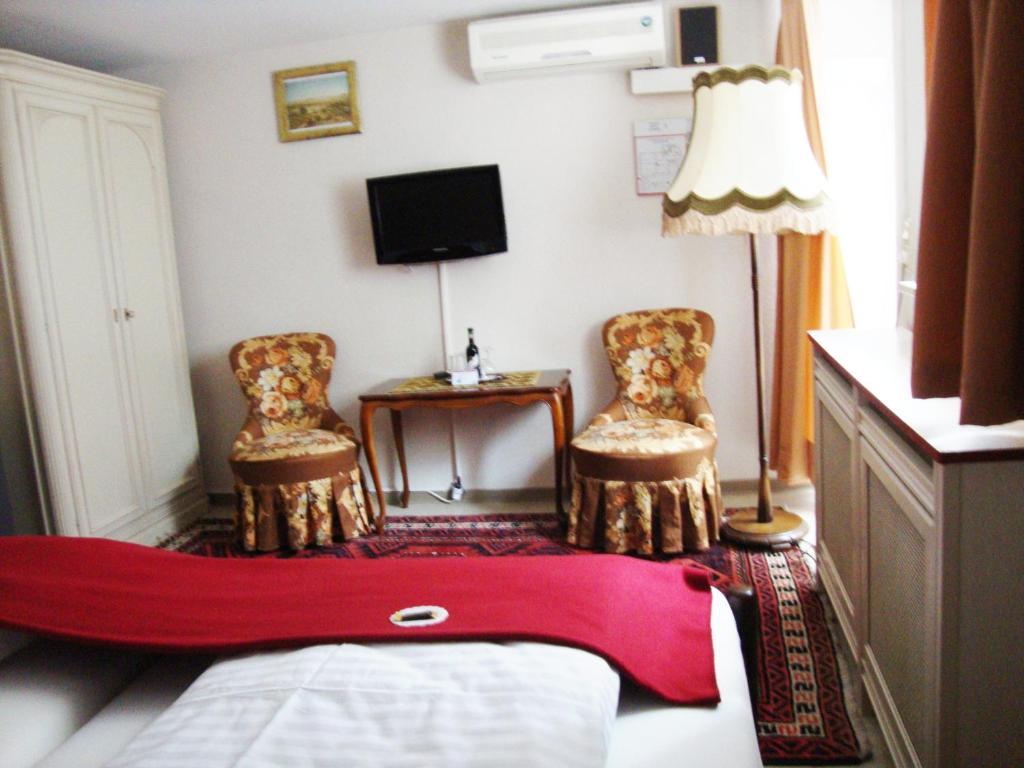Hotel Haus Mooren, Garni Dusseldorf