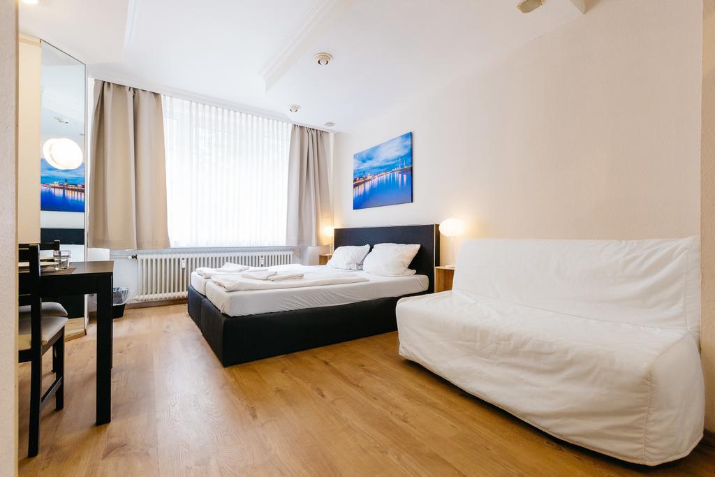Centerapartments Alexanderstrasse *