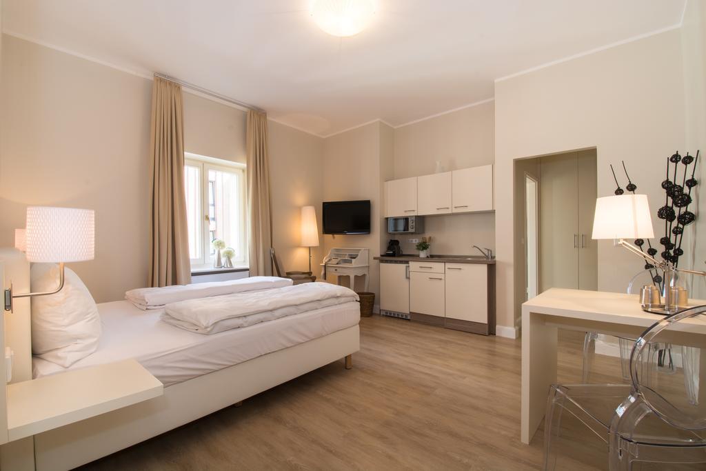 Aparthotel Living Am Carlsplatz