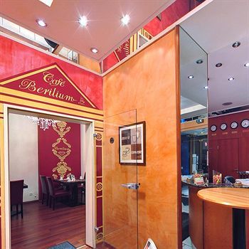 Hotel Mondial