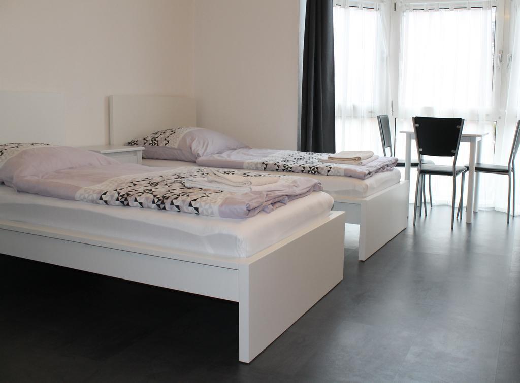 Messe - Ferienwohnung Kuthsweg Apartment Dusseldorf