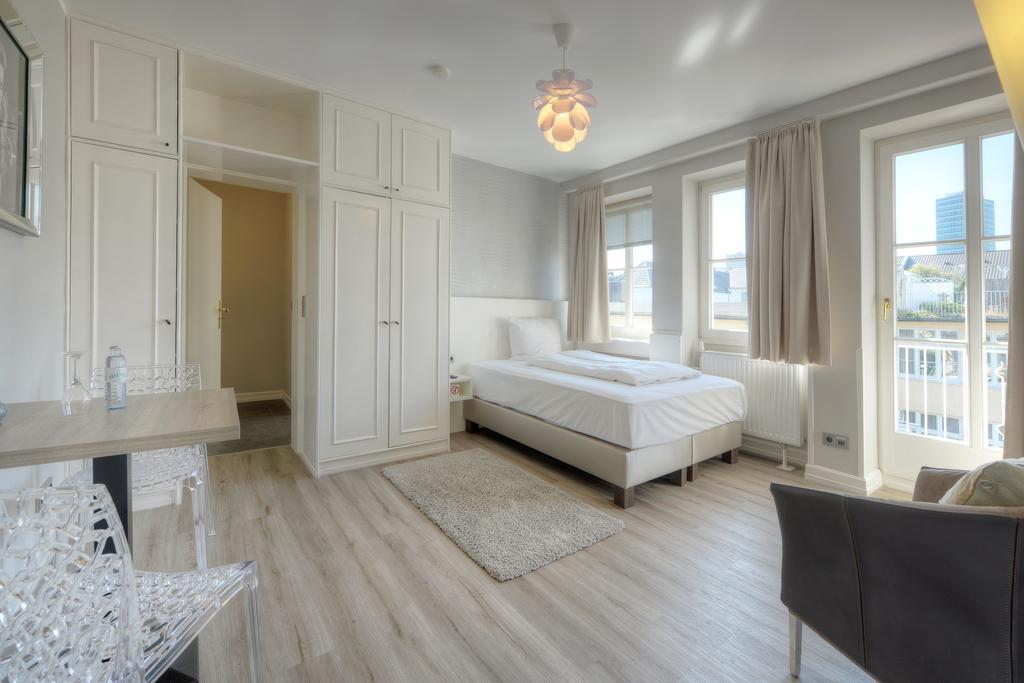 Living Am Carlsplatz Aparthotel Düsseldorf