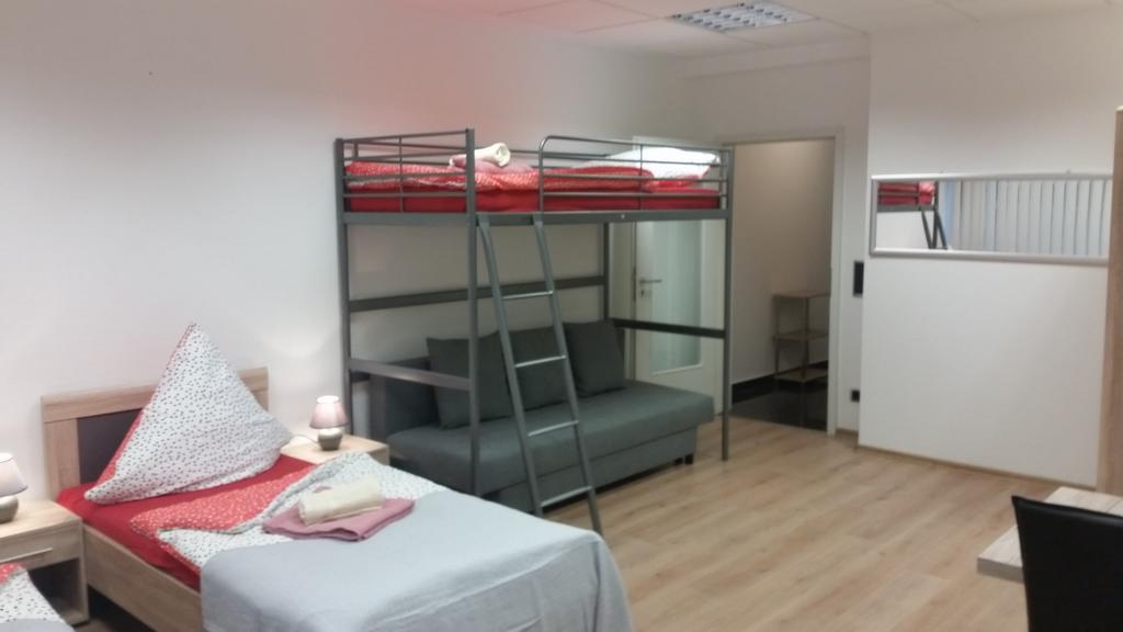 Apartment Studio Leopoldstreet Dusseldorf