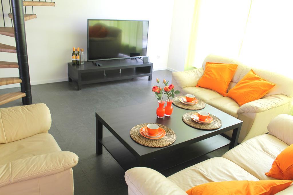 Apartment Kampus Penthouse Dusseldorf