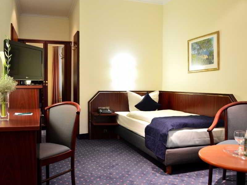 Hotel Trip Uebachs 4*