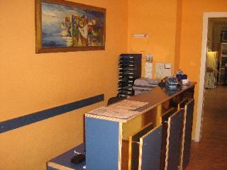 Hotel Lounge 3*