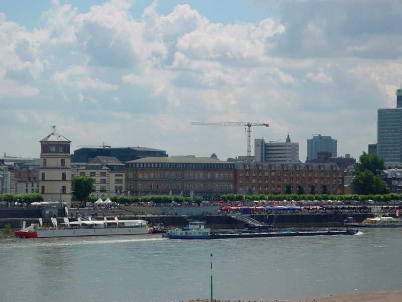 Hansa 3* Dusseldorf