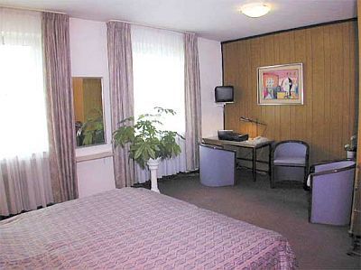 Bahn-hotel 3*
