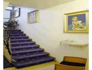 Bahn-hotel 3*